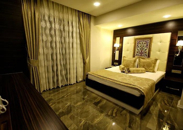 Venus Hotel 3*