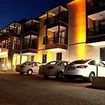 Venus Hotel 3*