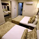 Venus 3*